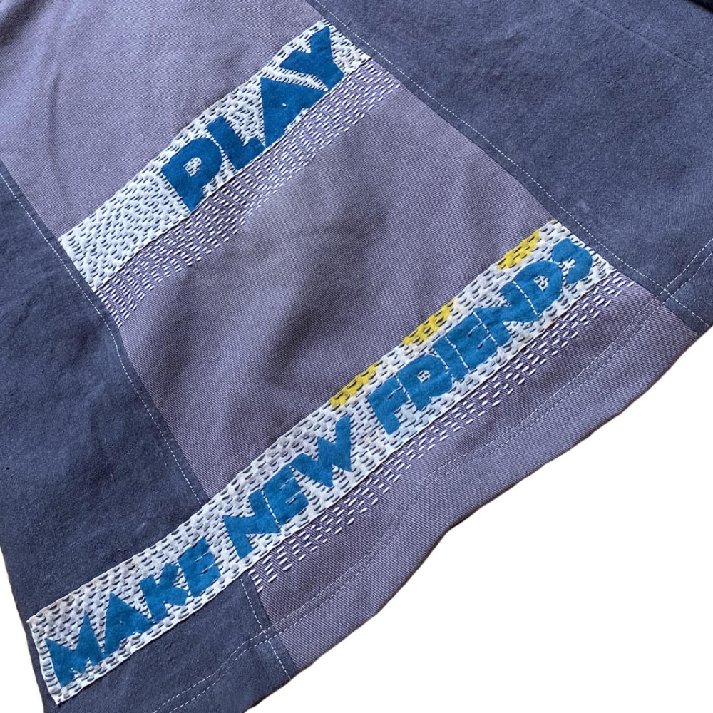 detail maker´s dress: Play & make new friends