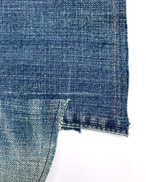 detail jeans train frontside sewn